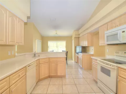 Kitchen - 4240 SW 111th Pl, Ocala, FL 34476 photo 1 of 3