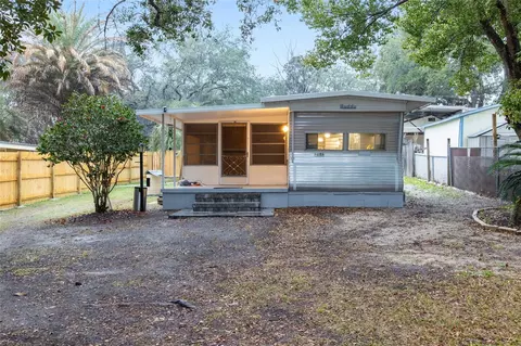 2142 SE 185th Ter, Silver Springs, FL 34488