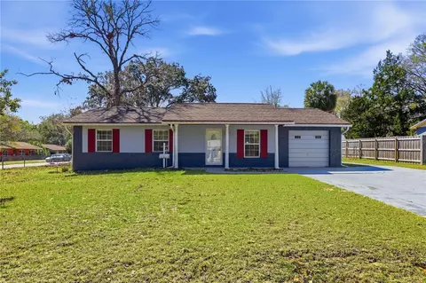 2400 NE 37th St, Ocala, FL 34479