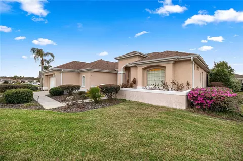 Exterior - 9512 SE 124th Loop, Summerfield, FL 34491 photo 3 of 15