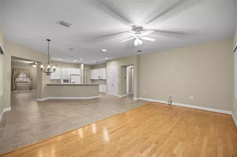 Living - 9512 SE 124th Loop, Summerfield, FL 34491 photo 5 of 6