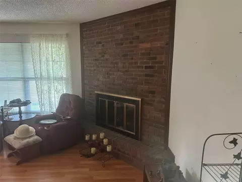 Living - 1316 SE 17th St, Ocala, FL 34471 photo 2 of 3