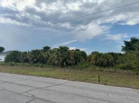 320 Kansas Ter, Labelle, FL 33935