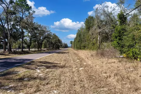 Cr 339 Nw, Trenton, FL 32693