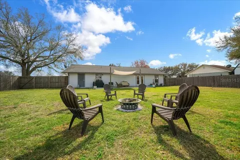 Exterior - 685 NW 67th Pl, Ocala, FL 34475 photo 4 of 6