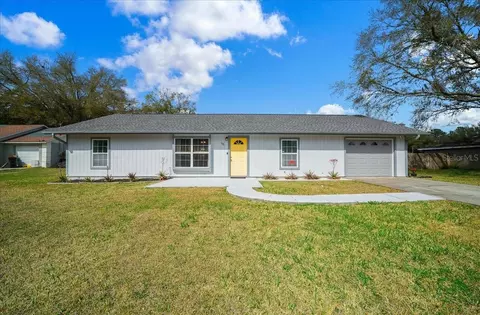 685 NW 67th Pl, Ocala, FL 34475