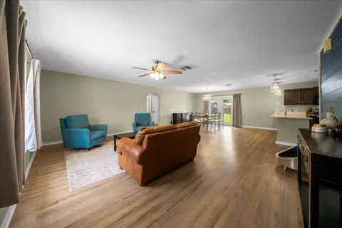 Living - 685 NW 67th Pl, Ocala, FL 34475 photo 1 of 2