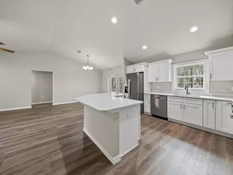 Kitchen - 38 Willow Rd, Ocala, FL 34472 photo 1 of 6