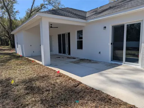 Exterior - 1303 NE 23rd Ave, Ocala, FL 34470 photo 2 of 4