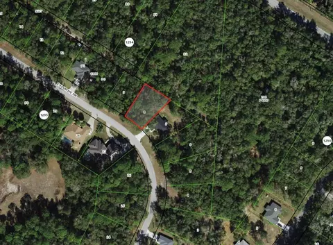 425 Elgrove Dr, Citrus Springs, FL 34434