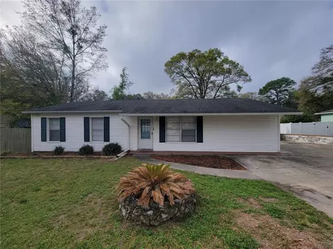 2304 NE 38th St, Ocala, FL 34479