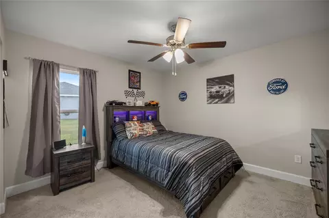 Bedroom - 9609 SW 40th Ter, Ocala, FL 34476 photo 3 of 6
