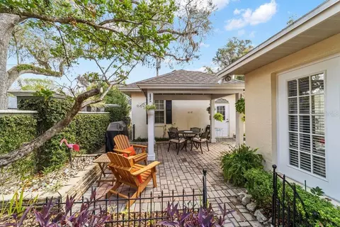Exterior - 905 SE 12th St, Ocala, FL 34471 photo 9 of 14
