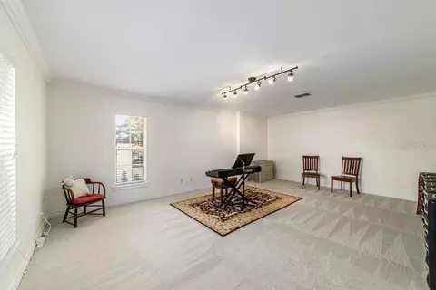 Living - 905 SE 12th St, Ocala, FL 34471 photo 2 of 2