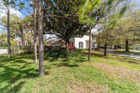 Exterior - 905 SE 12th St, Ocala, FL 34471 photo 13 of 14