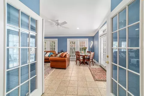Entry Way - 905 SE 12th St, Ocala, FL 34471 photo 5 of 7