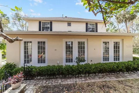 Exterior - 905 SE 12th St, Ocala, FL 34471 photo 3 of 14