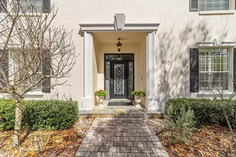 905 SE 12th St, Ocala, FL 34471