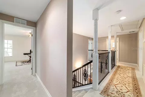 Entry Way - 905 SE 12th St, Ocala, FL 34471 photo 6 of 7