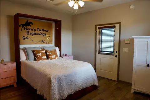 Bedroom - 12895 NW Gainesville Rd, Reddick, FL 32686 photo 2 of 4