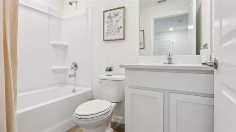 Bath - 6586 SW 82nd Loop, Ocala, FL 34476 photo 2 of 2