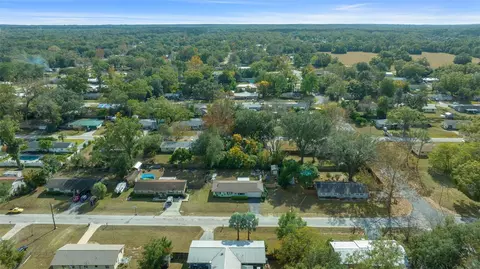 View/Area - 2004 NE 52nd St, Ocala, FL 34479 photo 9 of 9