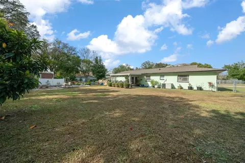 Exterior - 2004 NE 52nd St, Ocala, FL 34479 photo 8 of 8