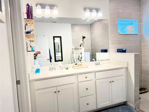 Bath - 7656 SW 74th Loop, Ocala, FL 34481 photo 12 of 17