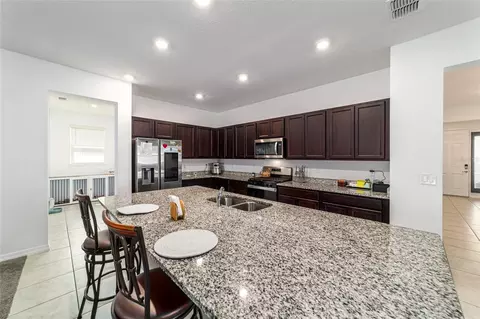 Kitchen - 6433 SW 73rd Ave, Ocala, FL 34474 photo 2 of 7