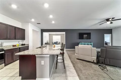 Kitchen - 6433 SW 73rd Ave, Ocala, FL 34474 photo 6 of 7