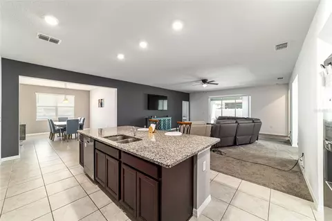 Kitchen - 6433 SW 73rd Ave, Ocala, FL 34474 photo 4 of 7