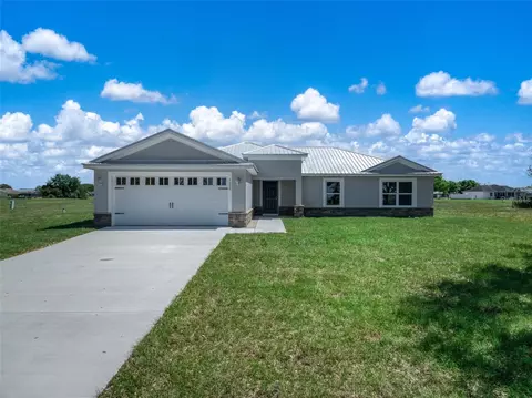 7000 Woodmont Ct, Sebring, FL 33876