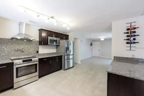 Kitchen - 5002 SE 7 Pl, Ocala, FL 34471 photo 1 of 3