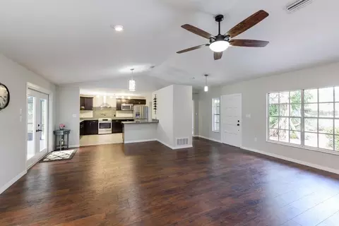 Living - 5002 SE 7 Pl, Ocala, FL 34471 photo 1 of 3