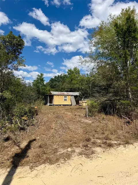15575 NE 234th Pl, Fort Mc Coy, FL 32134