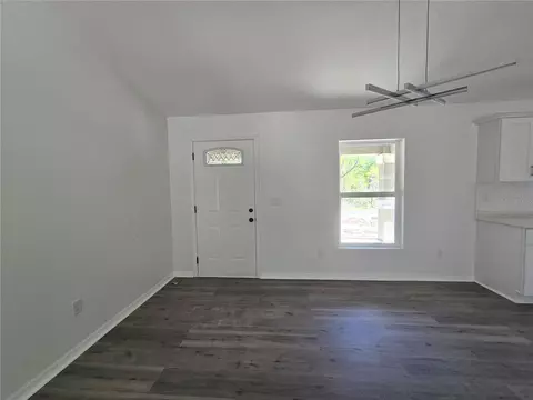 Living - 76 Locust Loop, Ocala, FL 34472 photo 2 of 5