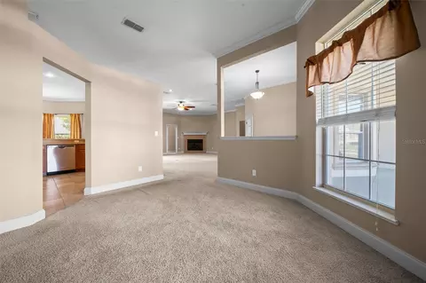 Living - 5073 SE 39th Loop, Ocala, FL 34480 photo 11 of 11