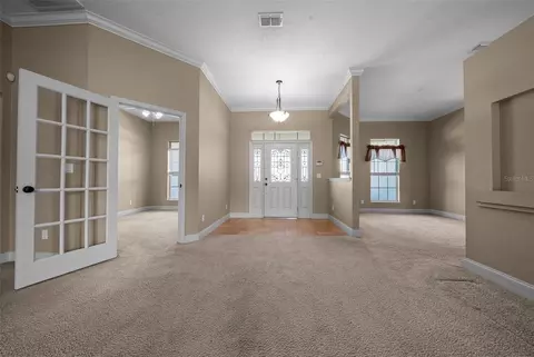 Living - 5073 SE 39th Loop, Ocala, FL 34480 photo 1 of 11