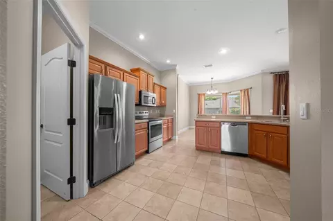 Entry Way - 5073 SE 39th Loop, Ocala, FL 34480 photo 5 of 8