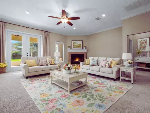 Living - 5073 SE 39th Loop, Ocala, FL 34480 photo 3 of 11