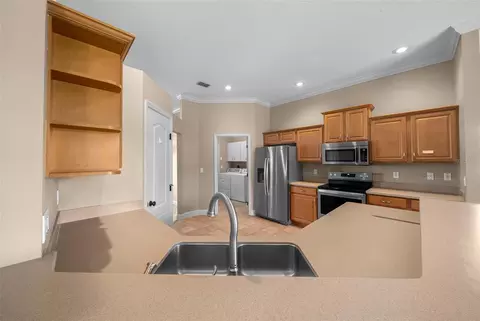 Kitchen - 5073 SE 39th Loop, Ocala, FL 34480 photo 1 of 4