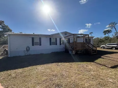 15594 NE 233rd Pl, Fort Mc Coy, FL 32134