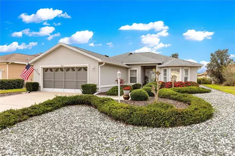 Exterior - 8061 SW 81st Loop, Ocala, FL 34476 photo 7 of 8