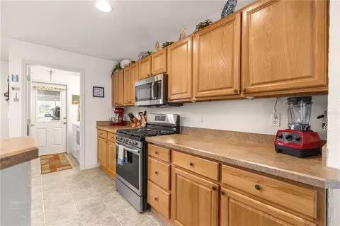 Kitchen - 8061 SW 81st Loop, Ocala, FL 34476 photo 2 of 4
