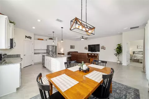 Dining - 6053 SW 93rd Loop, Ocala, FL 34476 photo 2 of 3