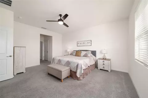 Bedroom - 6053 SW 93rd Loop, Ocala, FL 34476 photo 2 of 10