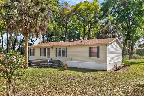 16820 SE 165th Ave, Weirsdale, FL 32195