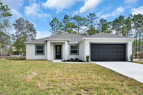 7270 N Glenridge Cir #13, Citrus Springs, FL 34434