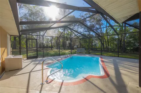 Exterior - 826 E Gaines Ln, Hernando, FL 34442 photo 4 of 18