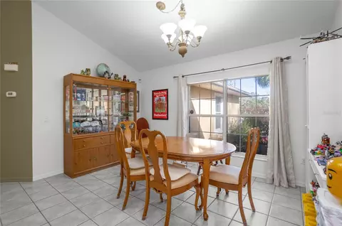 Dining - 826 E Gaines Ln, Hernando, FL 34442 photo 1 of 2